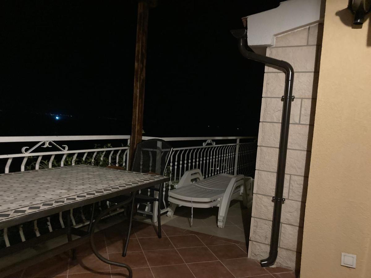 Guest House Adria دوغي رات المظهر الخارجي الصورة