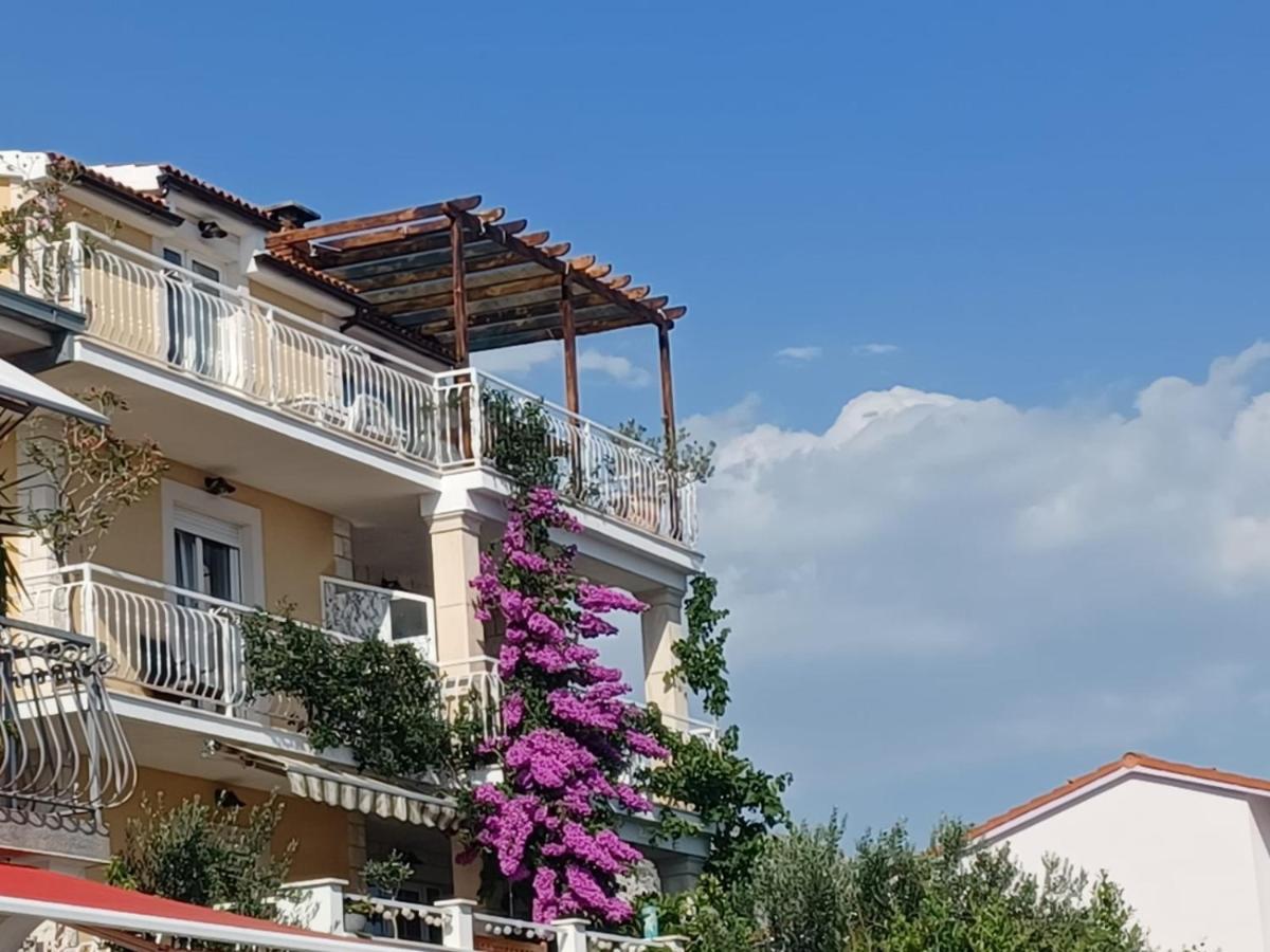 Guest House Adria دوغي رات المظهر الخارجي الصورة