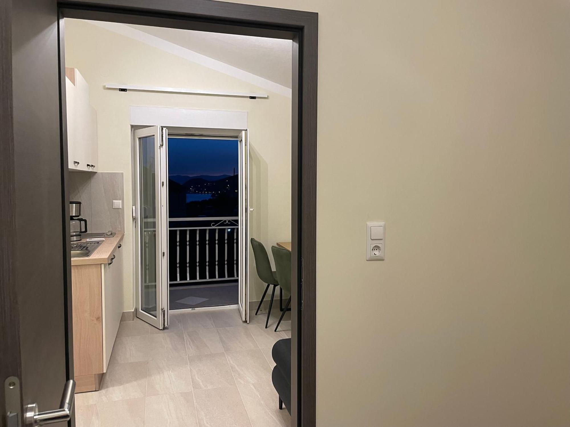 Guest House Adria دوغي رات المظهر الخارجي الصورة
