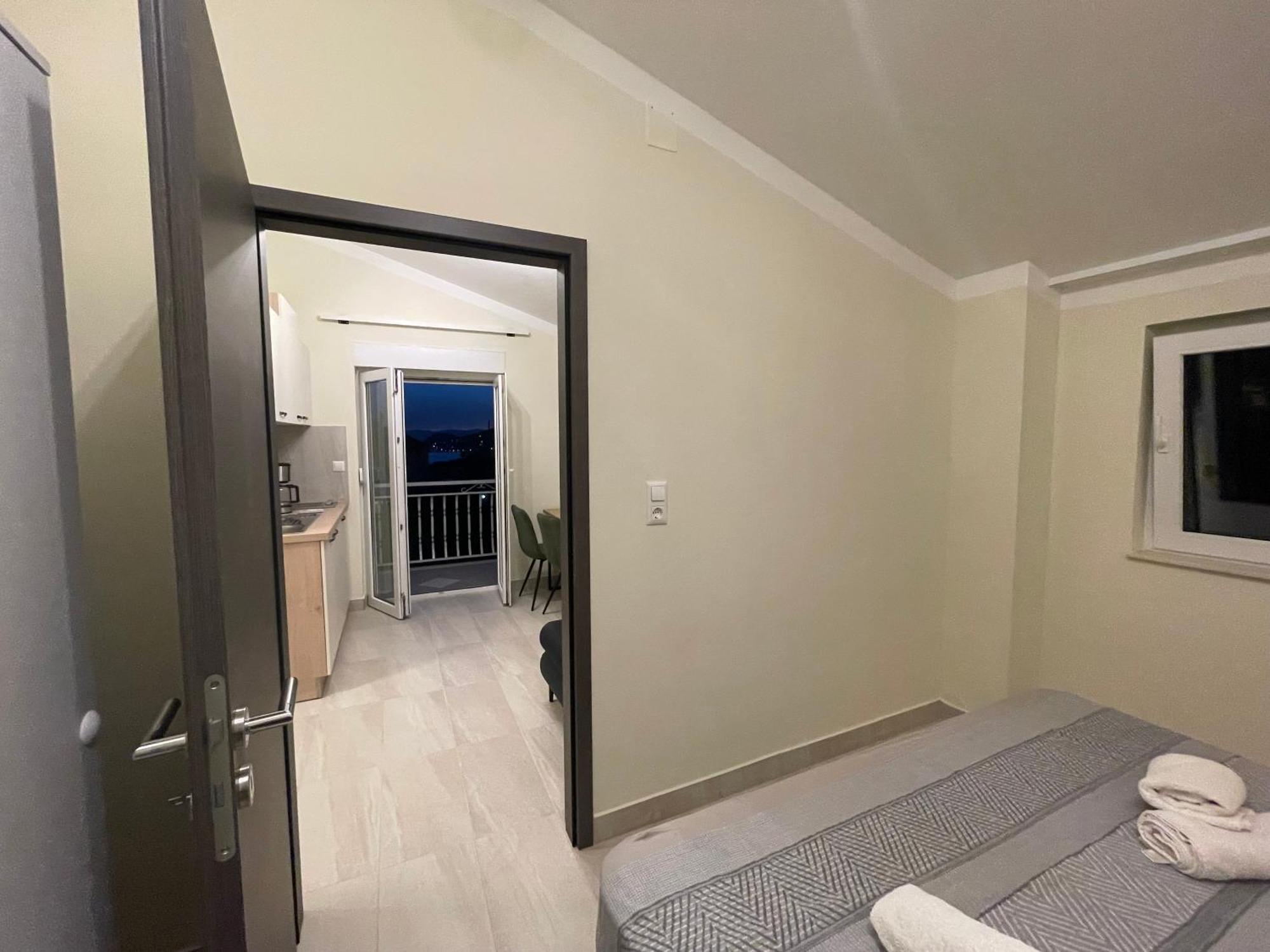 Guest House Adria دوغي رات المظهر الخارجي الصورة