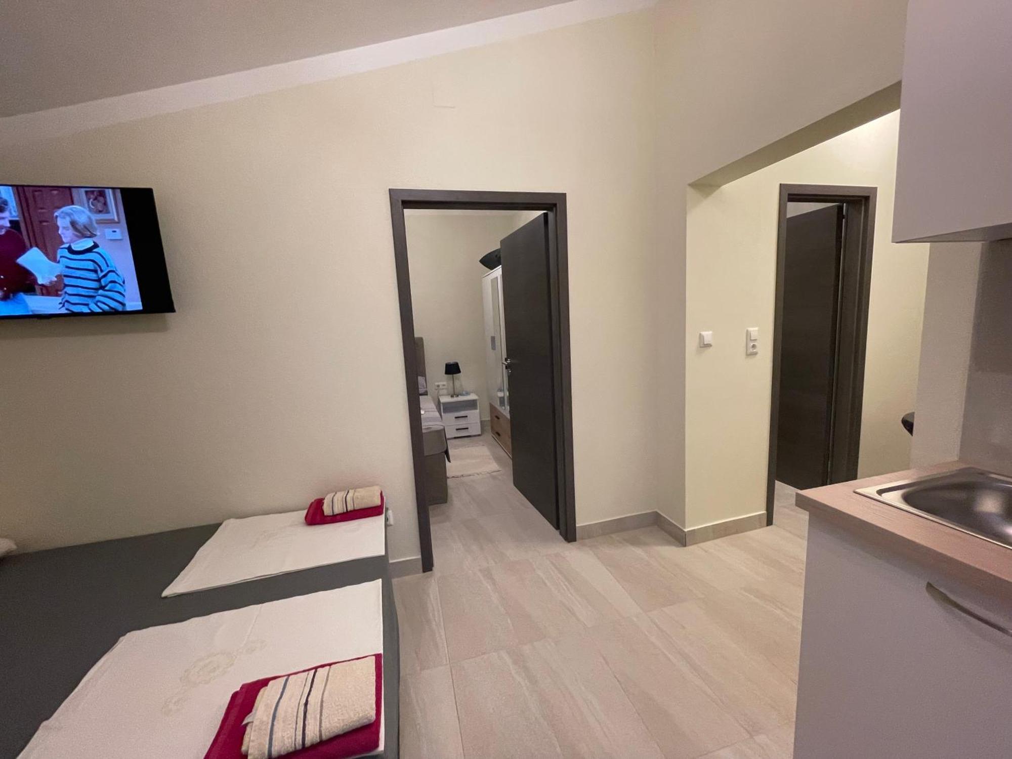Guest House Adria دوغي رات المظهر الخارجي الصورة